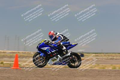media/Jul-22-2022-TrackDaz (Fri) [[ca4971259a]]/Group B/130pm (Wheelie Bump)/